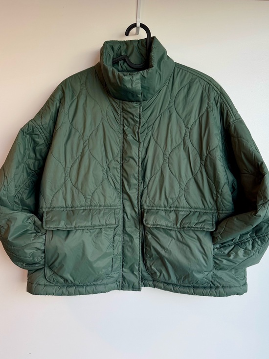 Old Navy Jackets & Blazers - OLD NAVY Quilted Green Women's Puffer Jacket